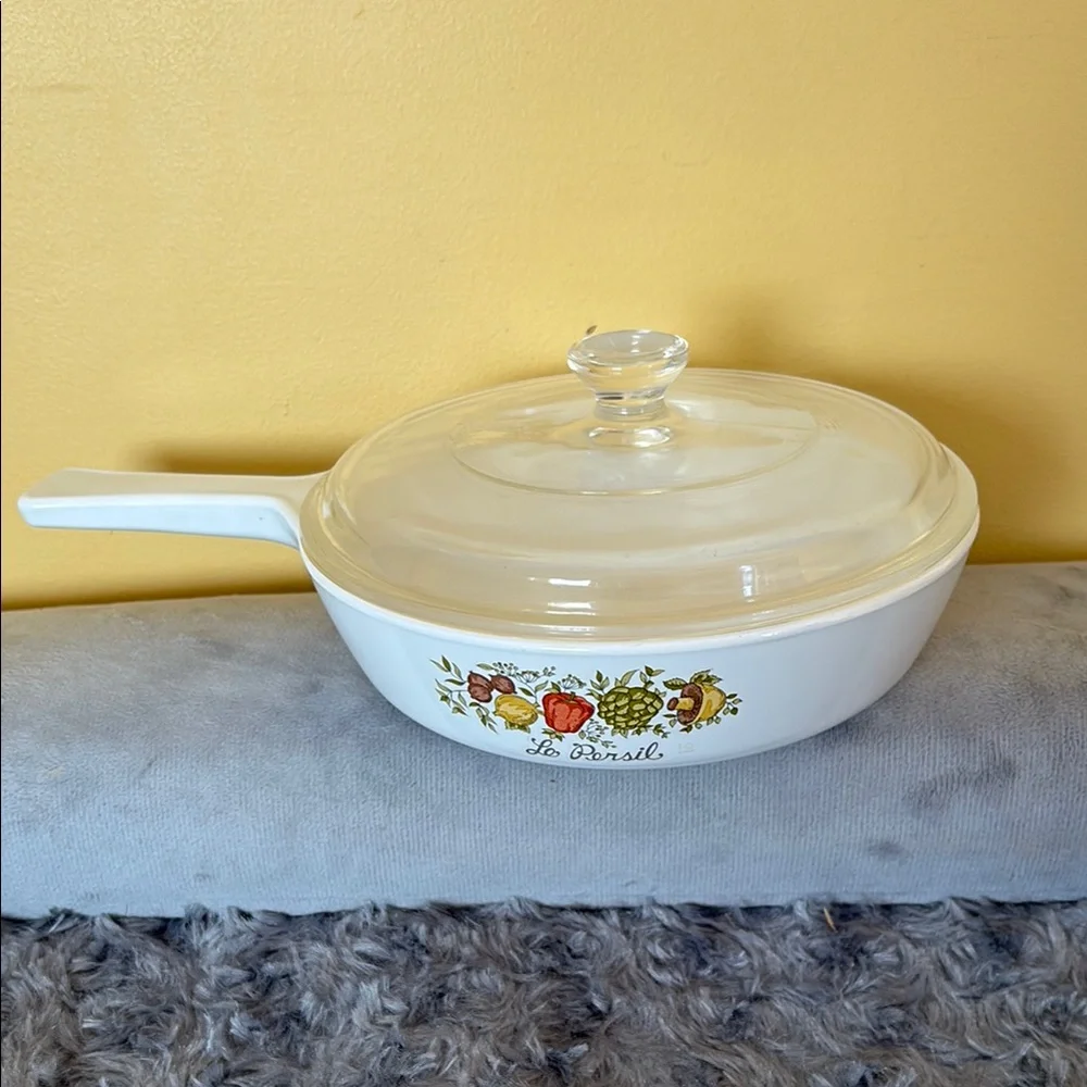 Corningware Skillet with Lid Spice of Life le Persil